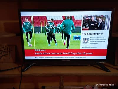brand new 24 inch LED for sale just one week used
