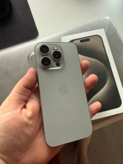 Apple iPhone 15 Pro Max