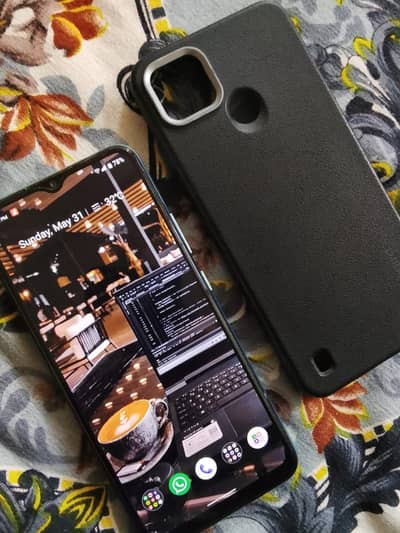 Realme C21Y 4GB/64GB PTA Approved | Excellent Battery | Box & Cover