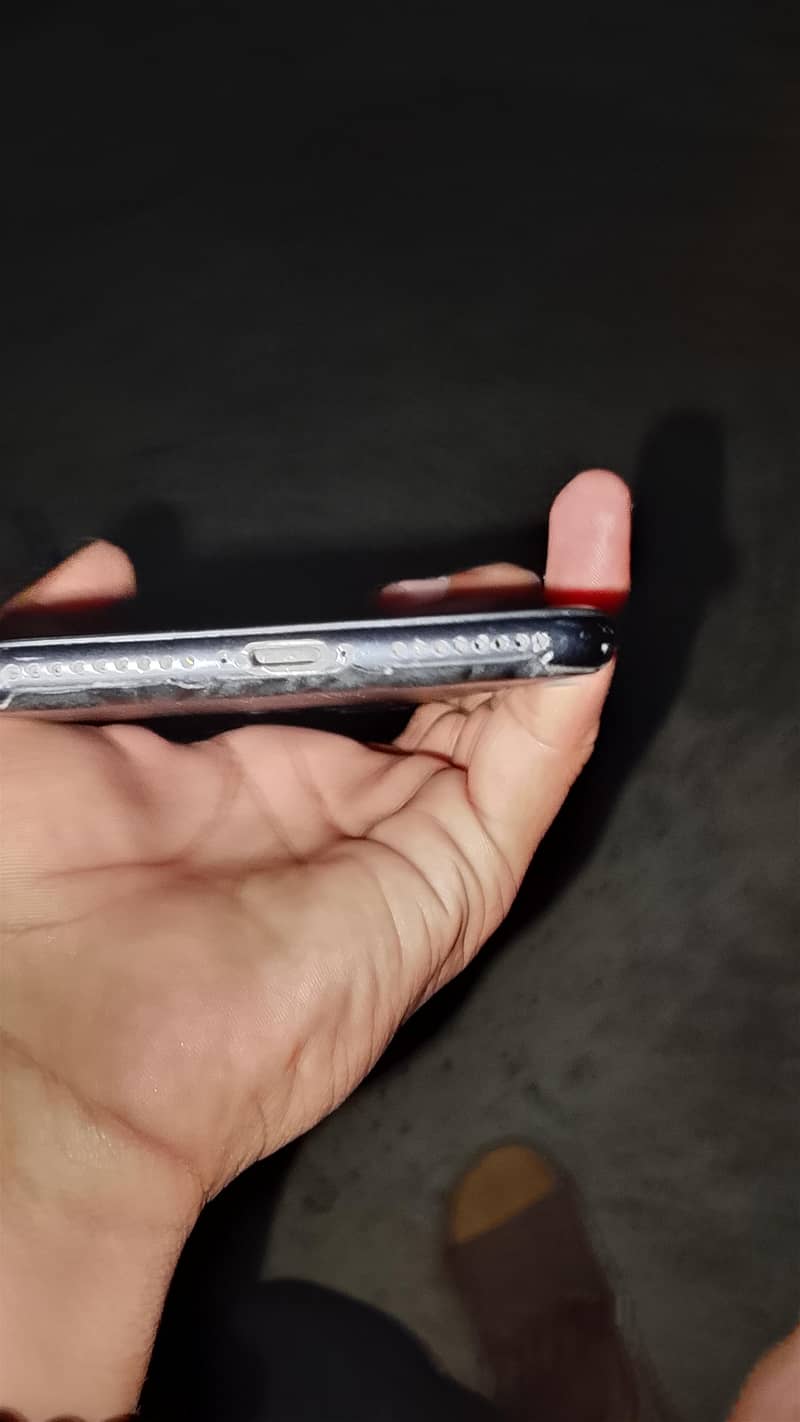 Apple iPhone 7 Plus 3