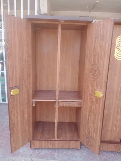 2 almari 2 door ki