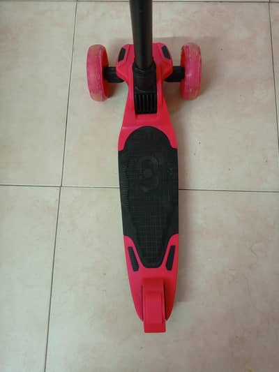 imported Kids Scooty Pink and black color with led wheel