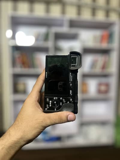 Sony Alpha a6000 Mirrorless Camera with 16-50mm Kit Lens