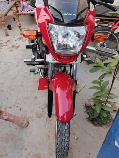 Honda prider 10/10 condition