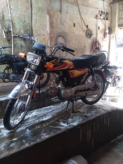 honda cd70 2026 model 1 month registration all okay bike ha