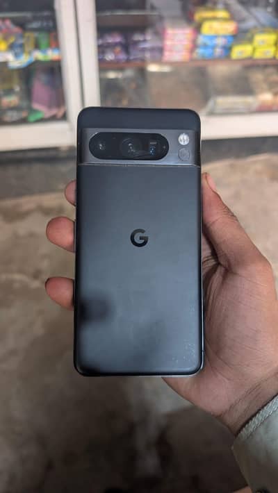 Google Pixel 8 Pro
