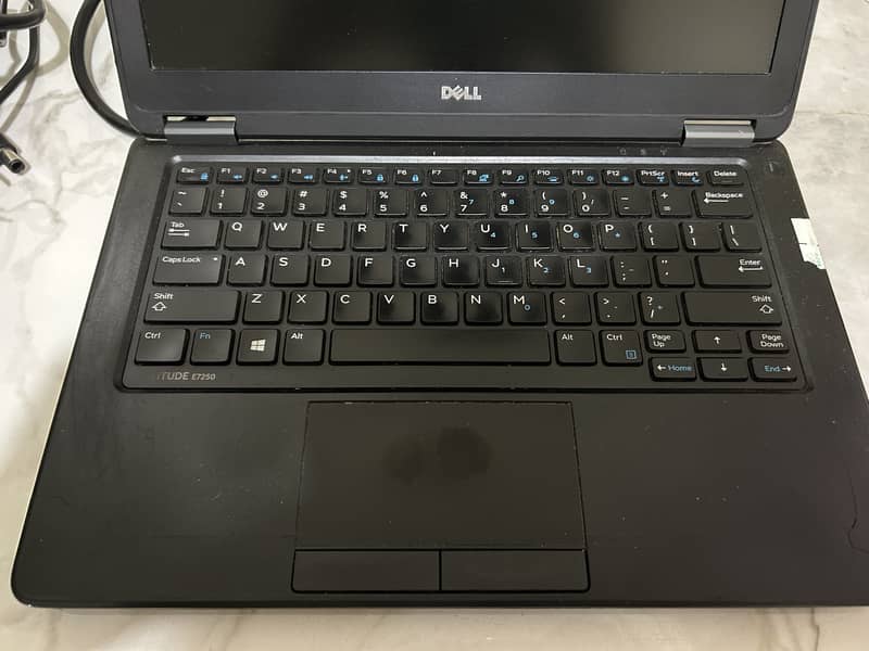 Dell Latitude E7250 3
