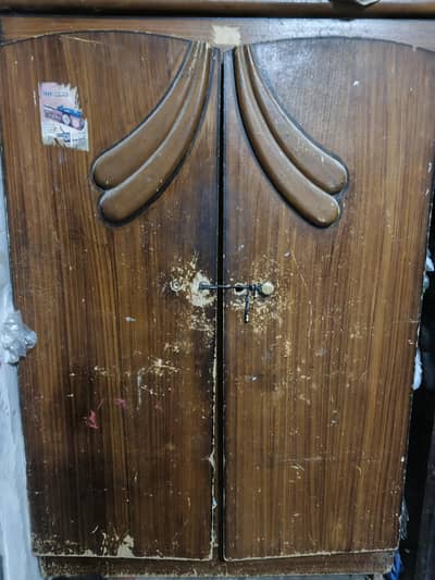 wardrobe