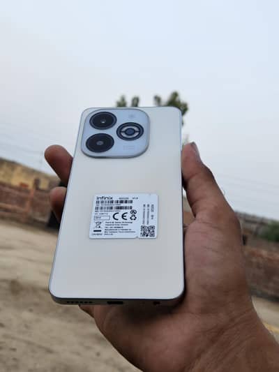 Infinix Smart 8 Plus 8/64 watsapp py rabta kary