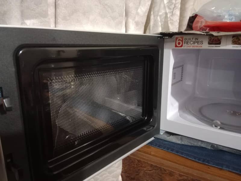 Microwave 2