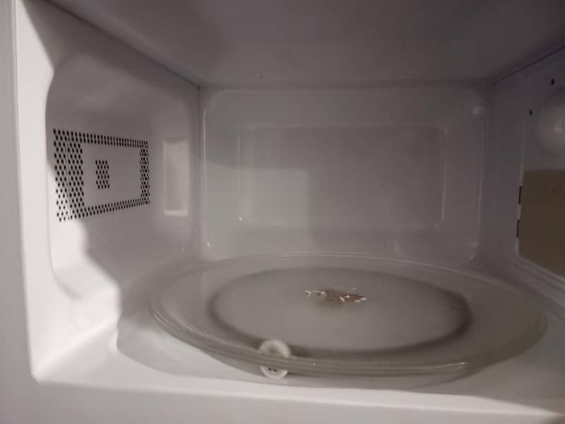 Microwave 3