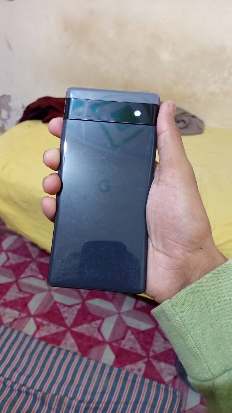 Google Pixel 6a 1