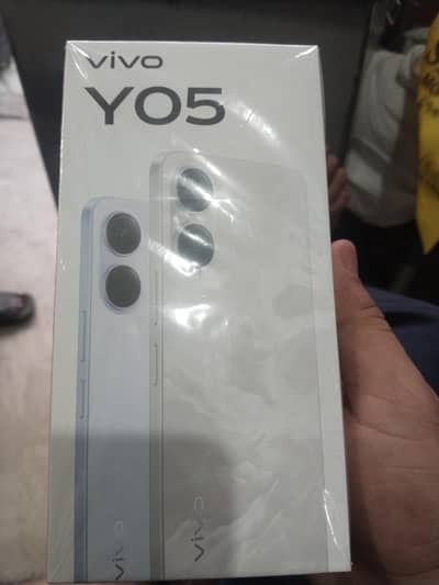 new Box band Y05 4 64