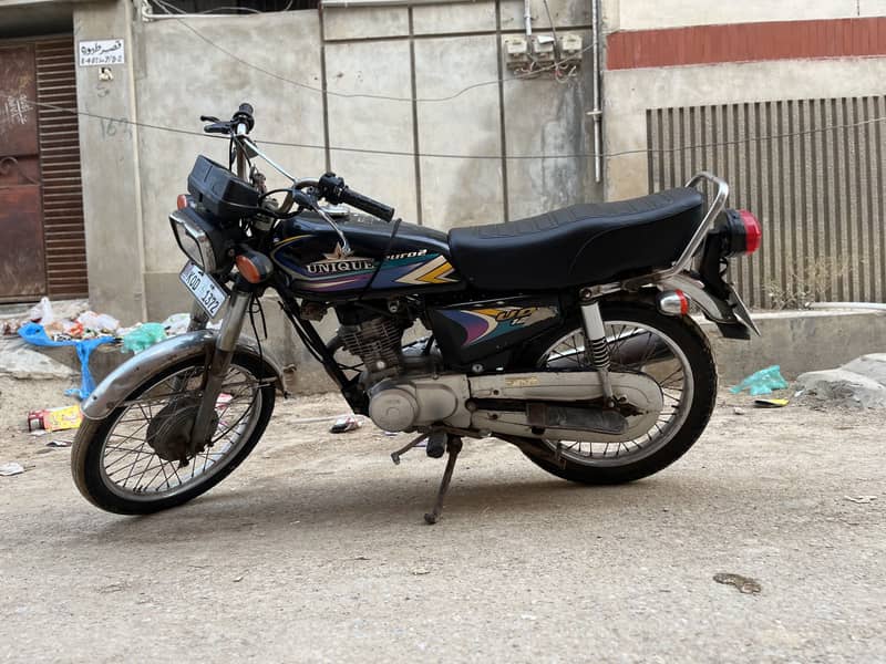 125cc Unique 10