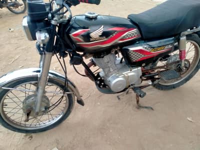 united CG 125