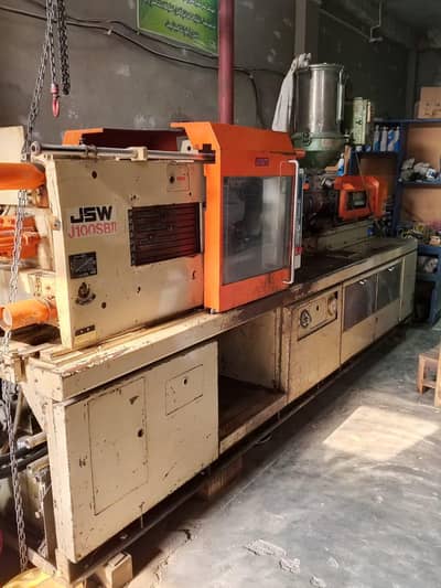 JSW SB2 89 MODEL INJECTION MOLDING MACHINE