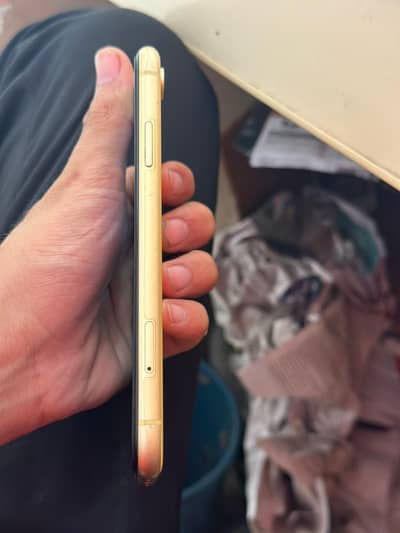 Apple iPhone XR