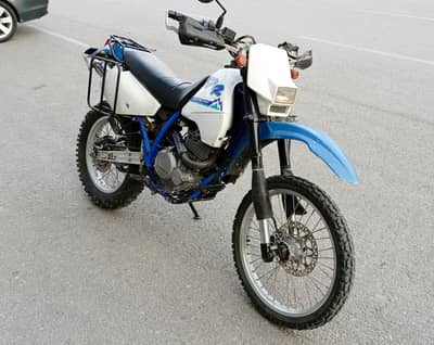 Suzuki 250cc trail bike