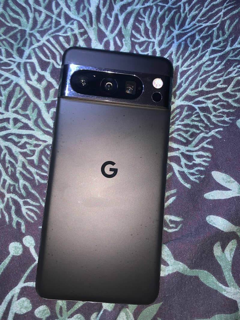 Google Pixel 8 Pro 4