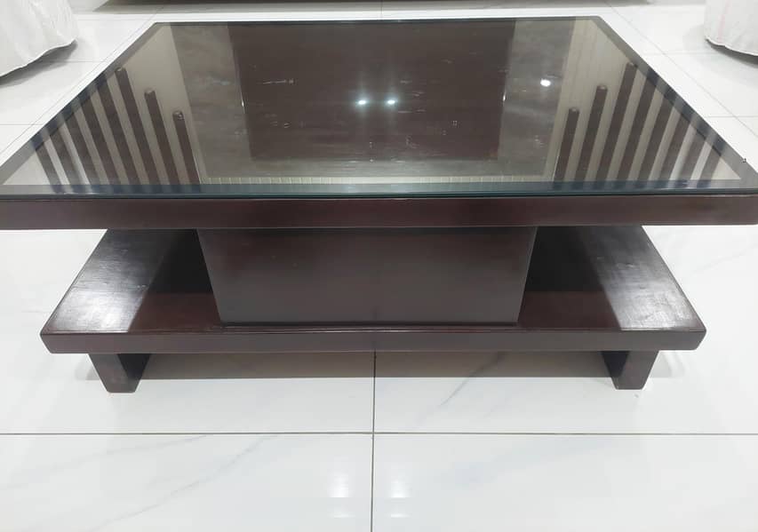Single Table 0