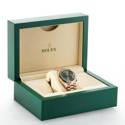 ROLEX DAYDATE OLIVE DIAL