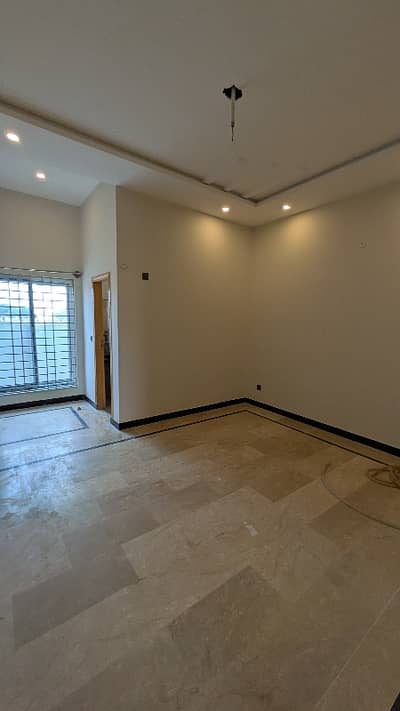 GULBERG RESIDENCIA 7 MARLA FULL HOUSE FOR RENT