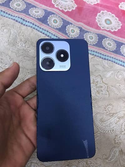 Realme C63