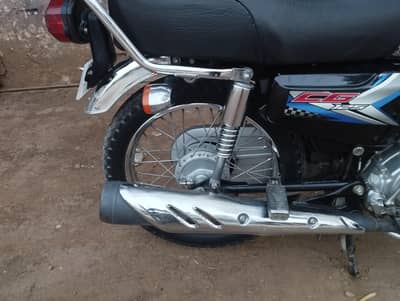 honda 125 urgent sell all ok all original read add