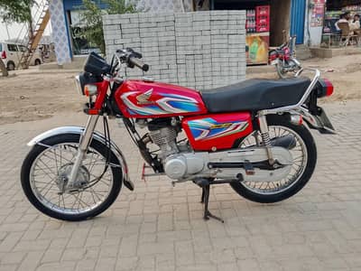 Honda CG 125 Model 2022 (0317-4640044)