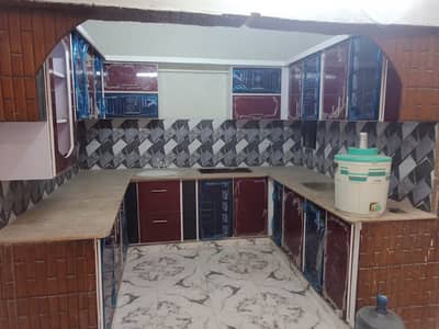 3 bed drawing and dinning flat available for sale