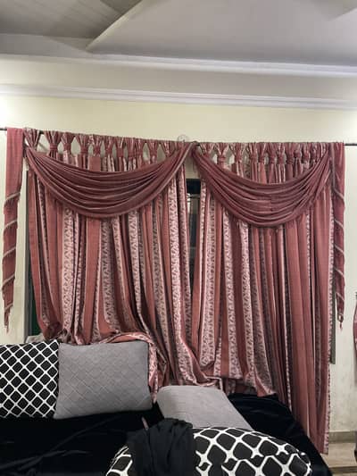 Curtains / parday