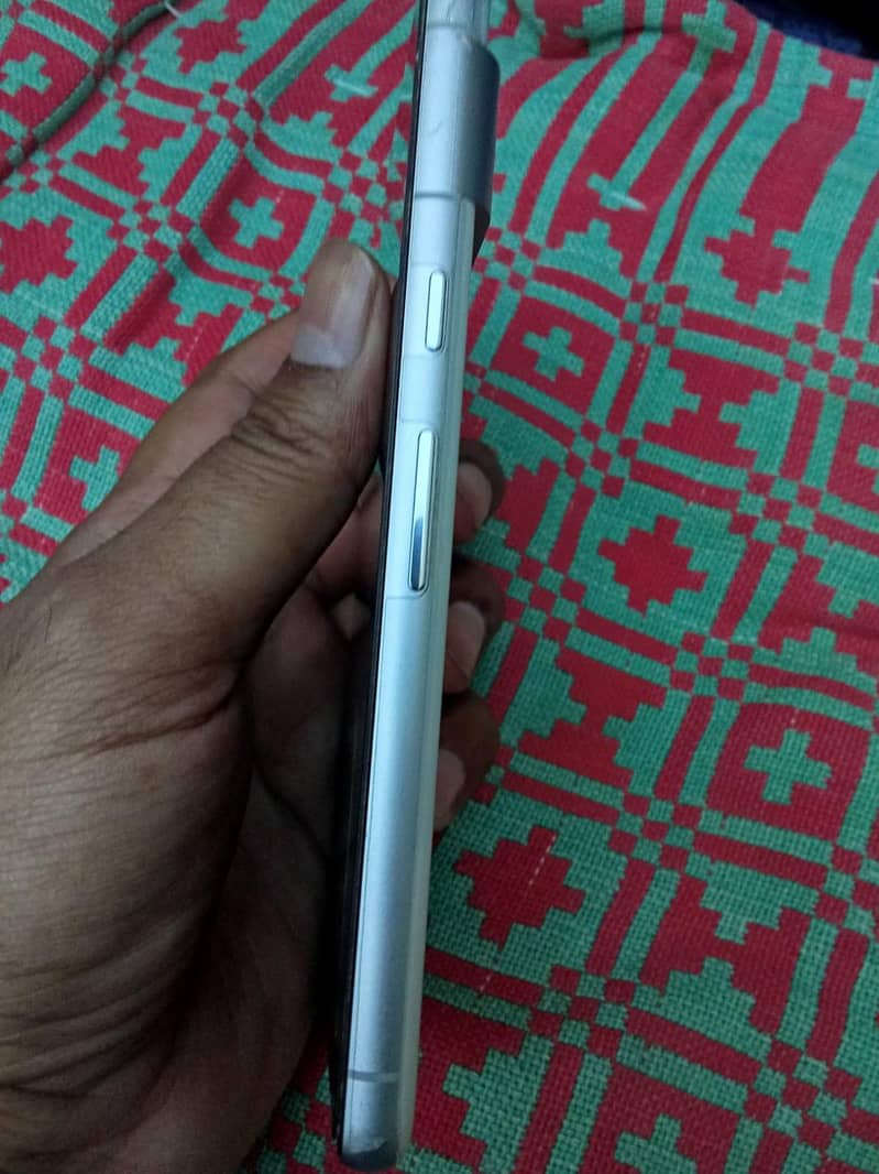 Google Pixel 7 2