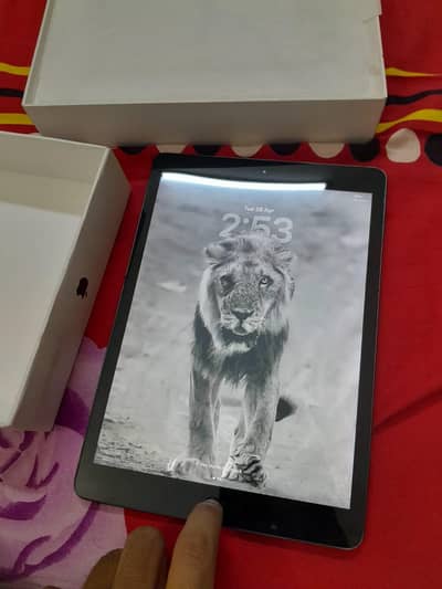 i pad pro 9 generation with box