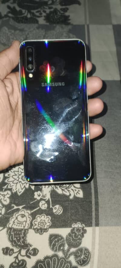 Samsung Mobile A50