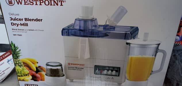 Deluxe Blender and Juicer