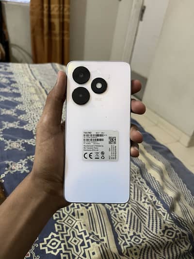 Tecno Spark 20C With Box 8/128