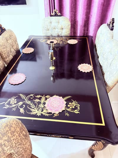 Dinning table plus chairs