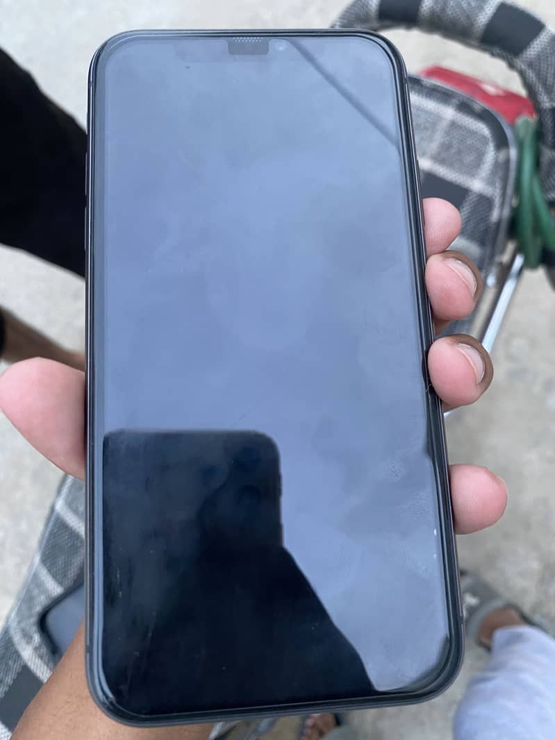 Apple iPhone 11 6