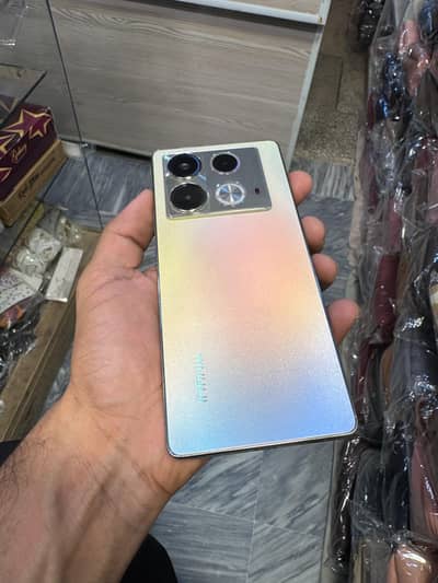 Infinix Note 40 (8/8) (256gb)