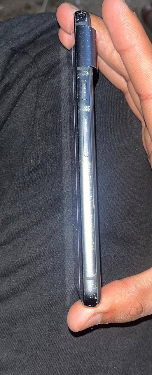 Google Pixel 8 2