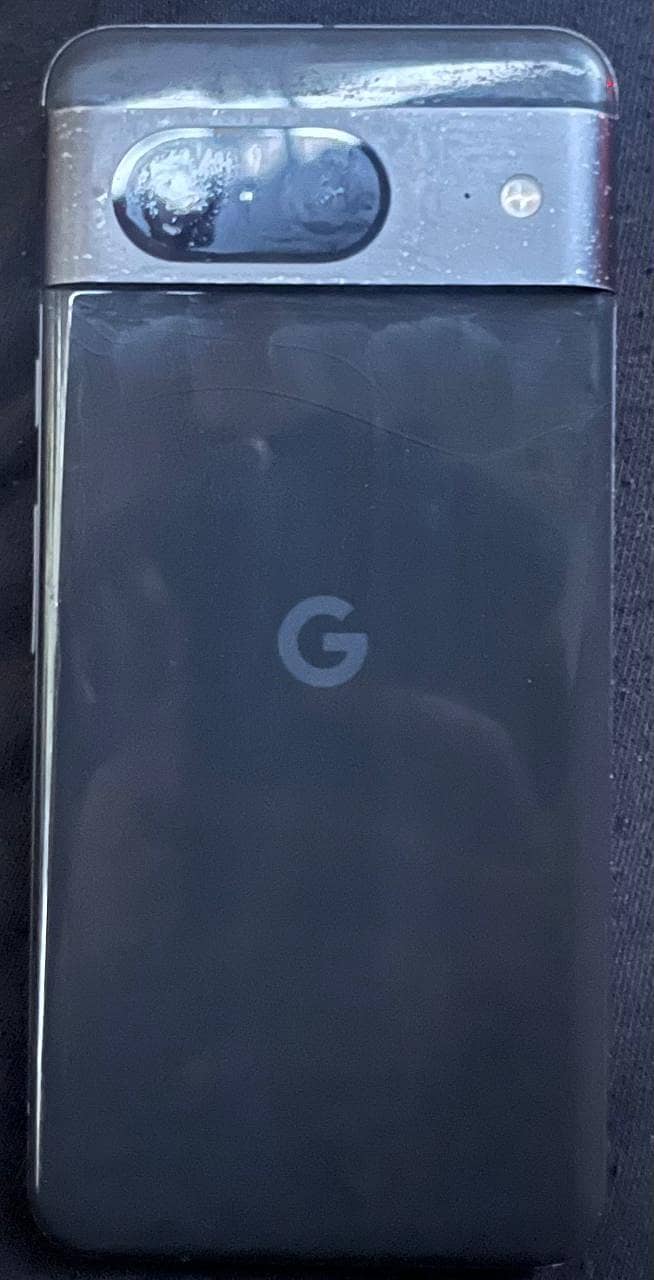 Google Pixel 8 4