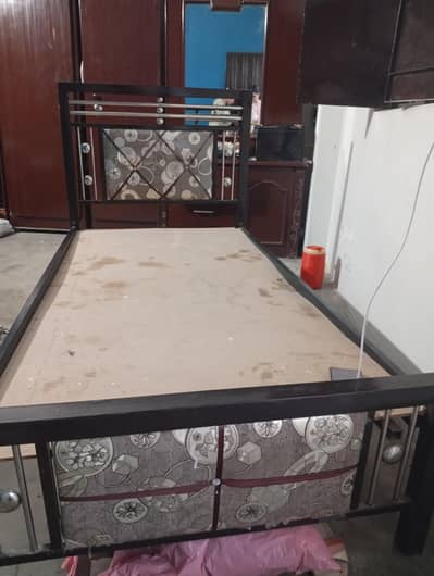 single bed