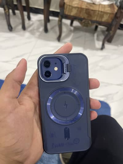 Apple iPhone 12