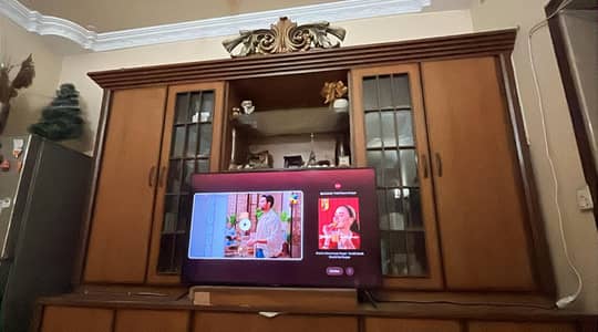 WOODEN DIVIDER BEAUTIFUL HOME DECOR AND STORAGE SHELF