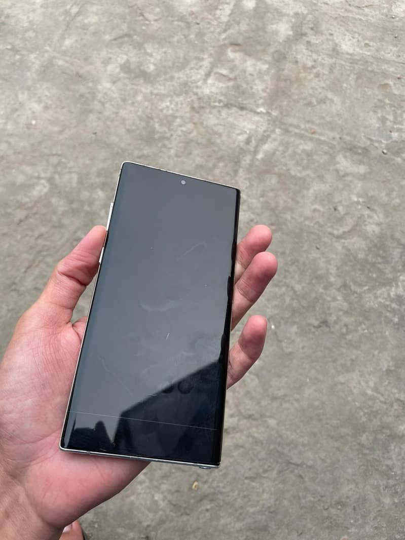 sumsung note 10 plus 0