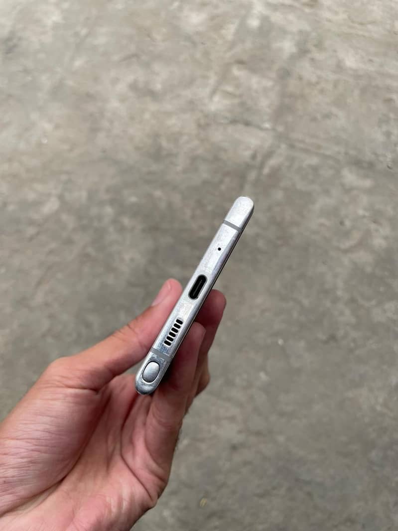sumsung note 10 plus 7