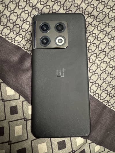 One Plus 10 Pro