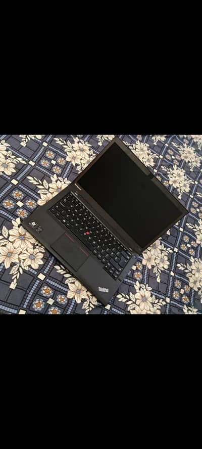 Lenovo Thinkpad Core i5 T440s 4th Generation