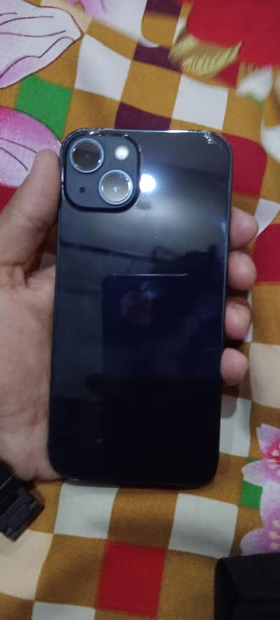 Apple iPhone 13