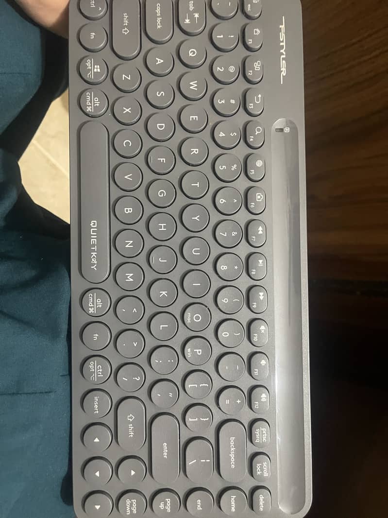 Wireless Keyboard & Mouse Combo 3